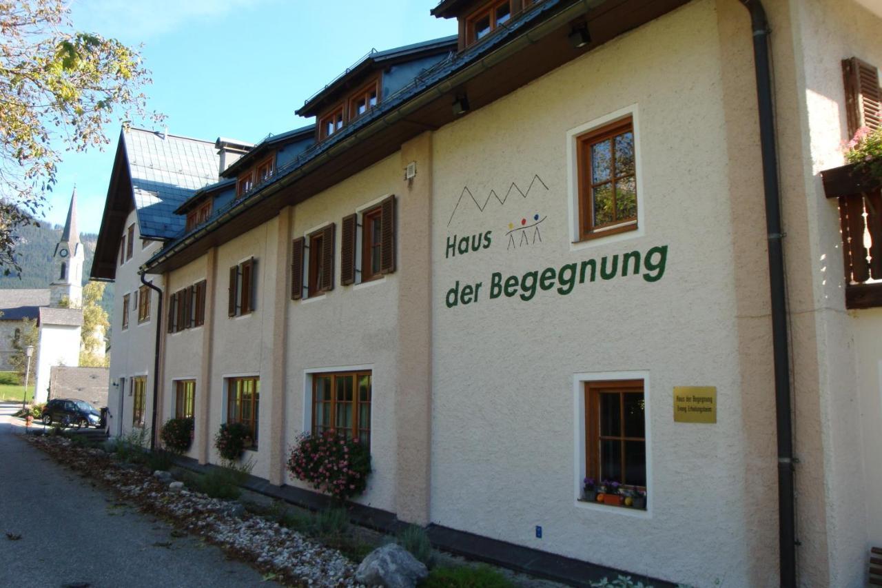 Haus Der Begegnung Hotel Gosau Exterior foto
